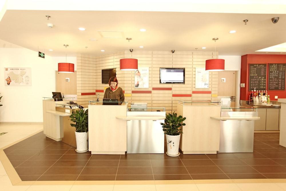 Готель Ibis Anyang Jiefang Ave Екстер'єр фото