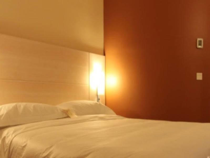 Готель Ibis Anyang Jiefang Ave Екстер'єр фото