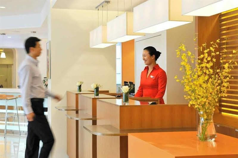Готель Ibis Anyang Jiefang Ave Екстер'єр фото